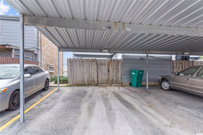 Photo 2 of 11002 Hammerly Boulevard 227, Houston, TX