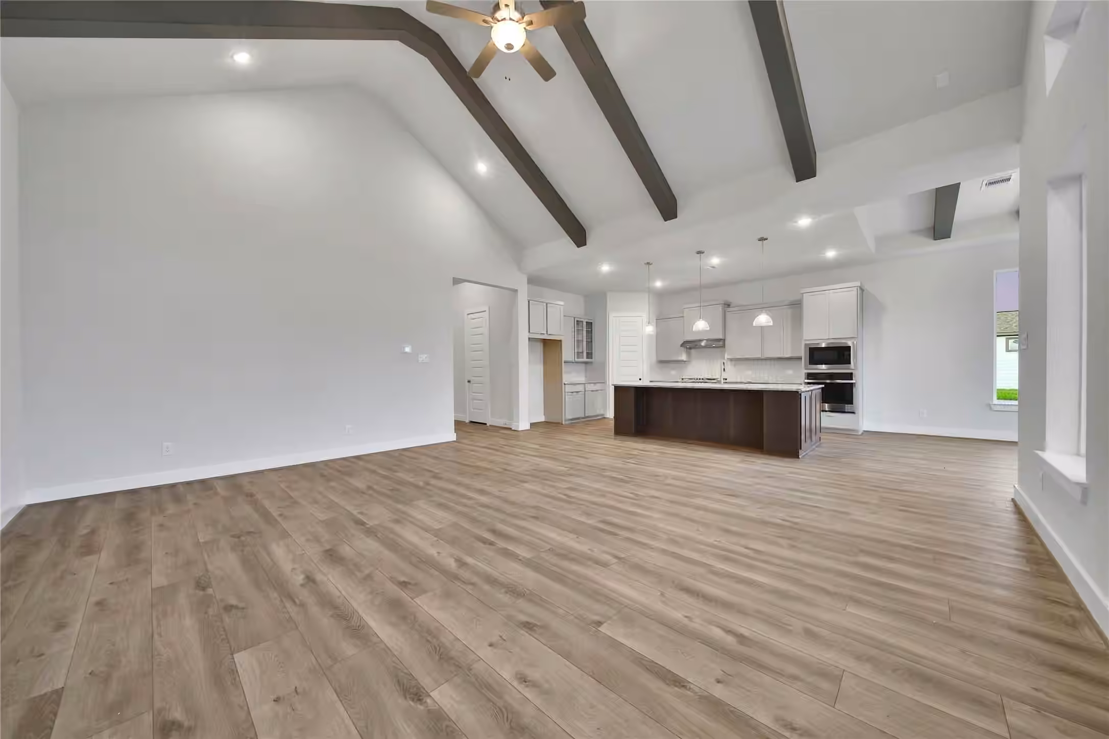 Photo 5 of 4602 Magnolia Bend Drive, Rosharon, TX