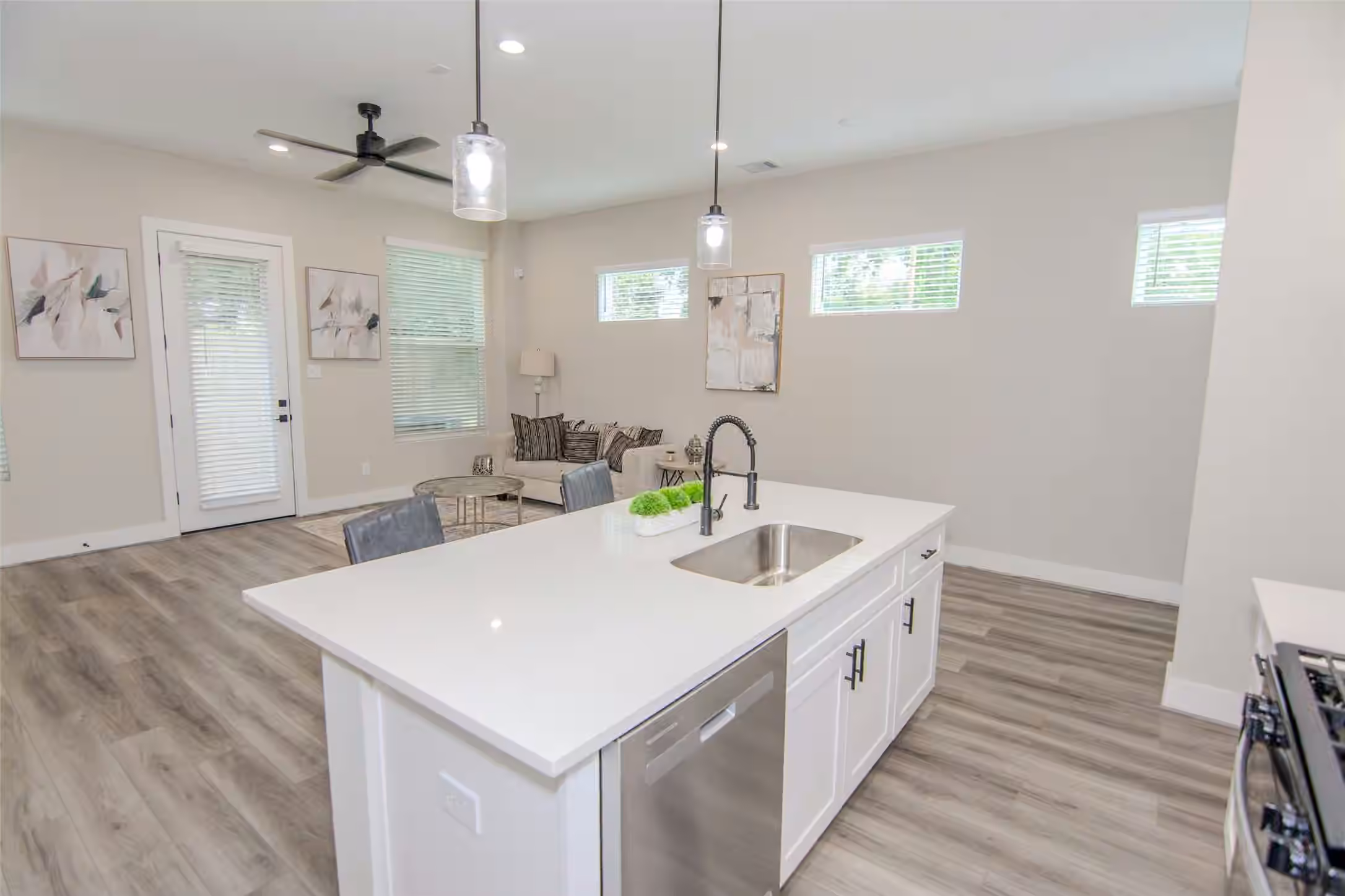Photo 7 of 11 Wellford Street G, Houston, TX