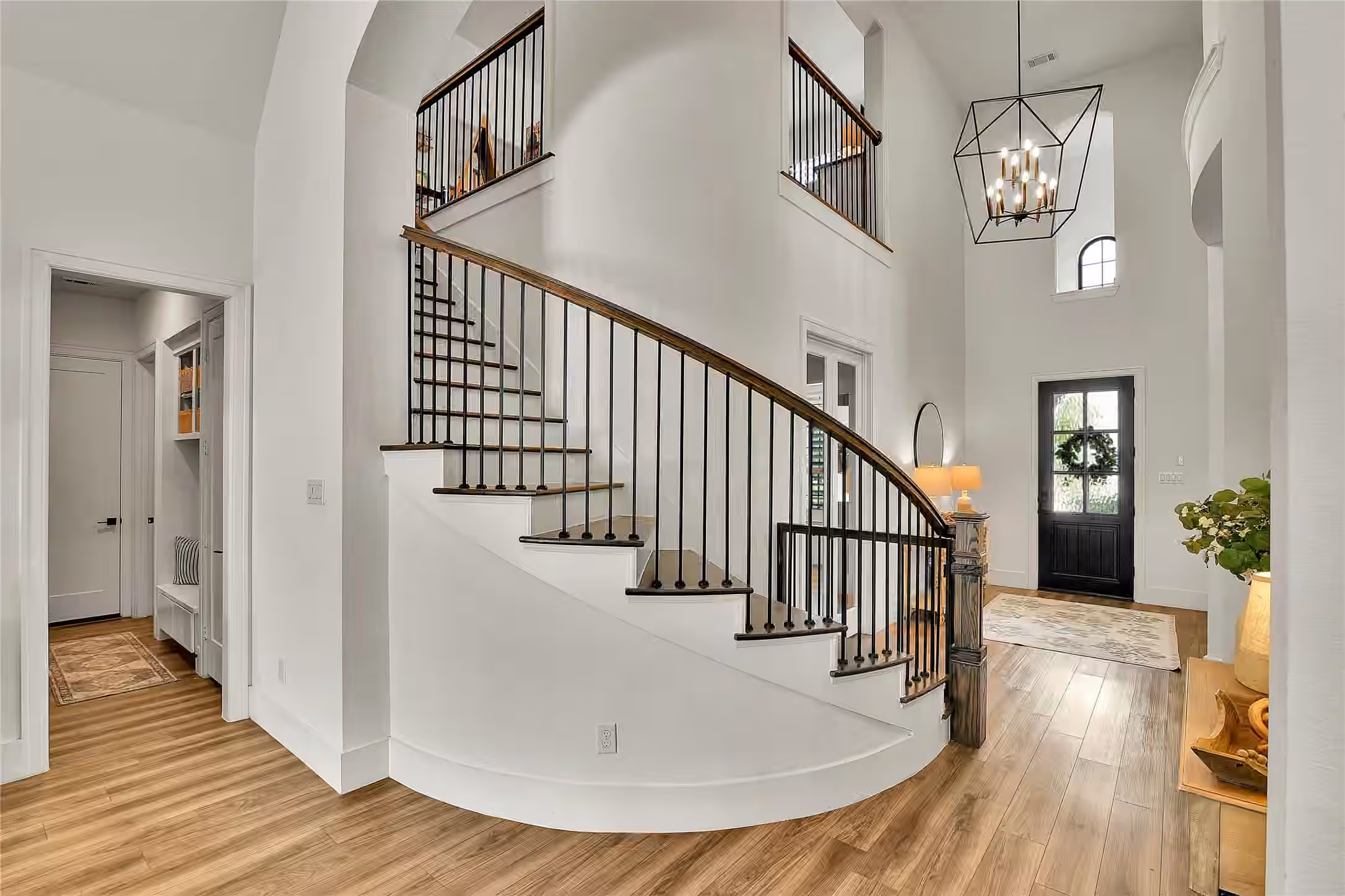 Photo 7 of 319 S Opulent Drive, Montgomery, TX