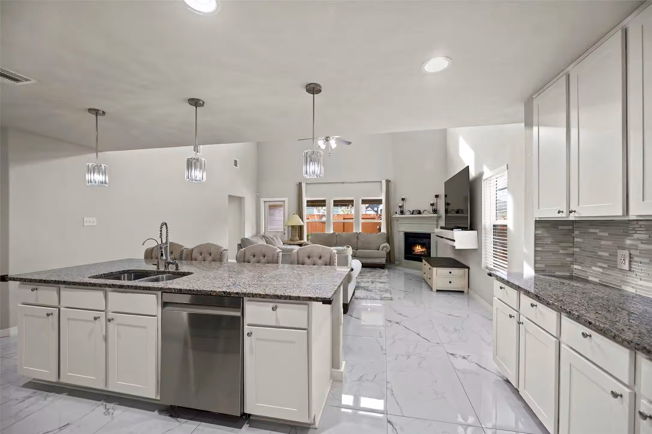 Photo 5 of 2110 Artic Loon Drive, Conroe, TX