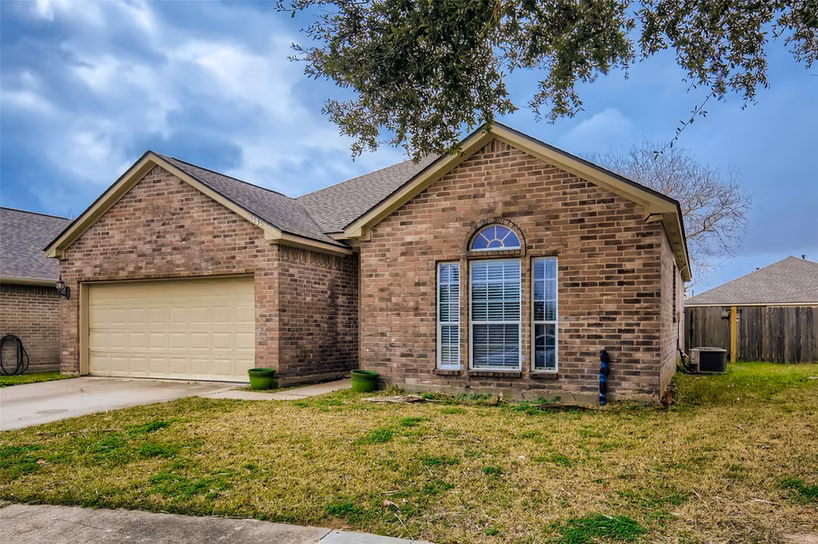 Photo of 5535 Bear Trail Lane, Katy, TX 77449