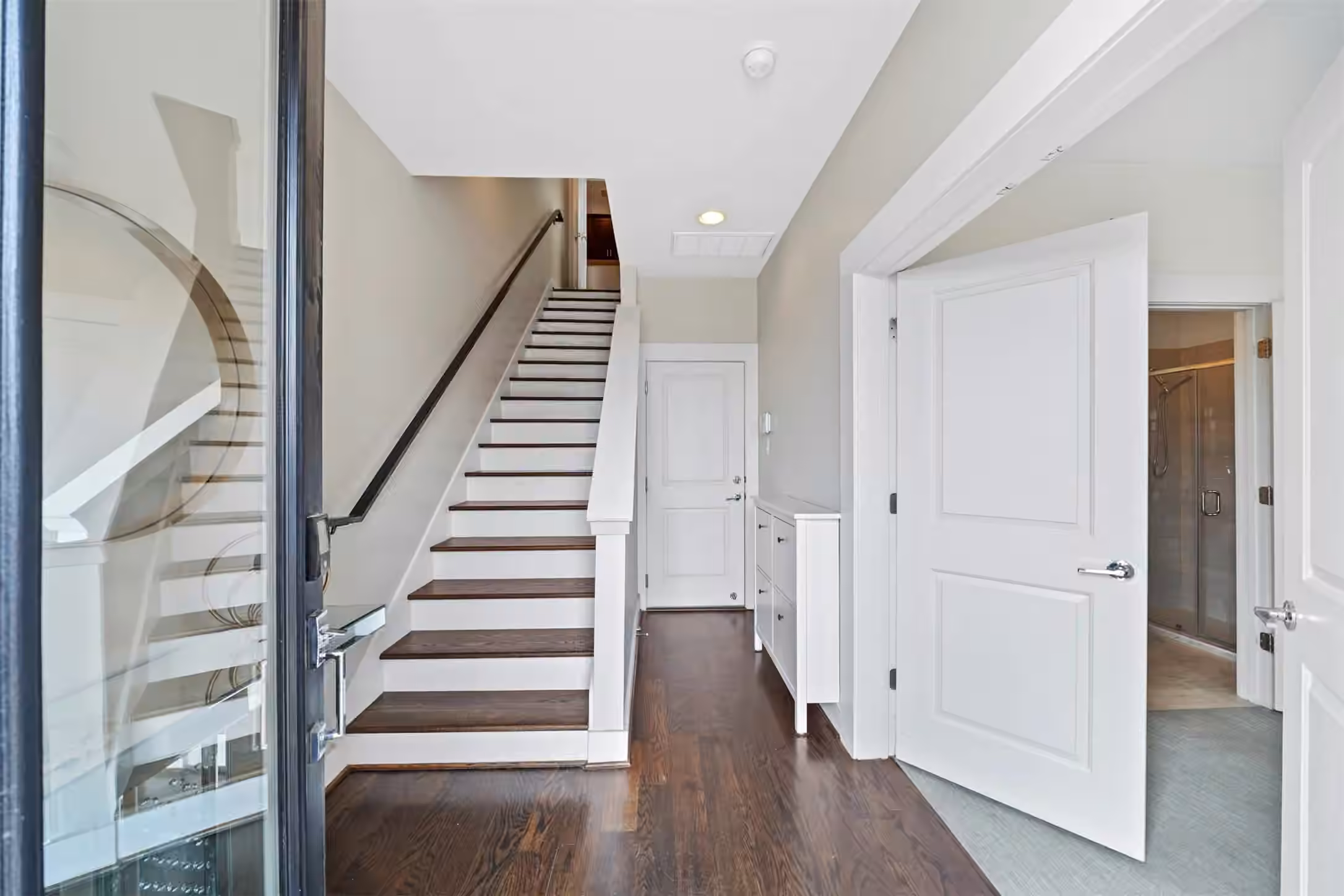 Photo 2 of 2106 Sabine Street, Houston, TX