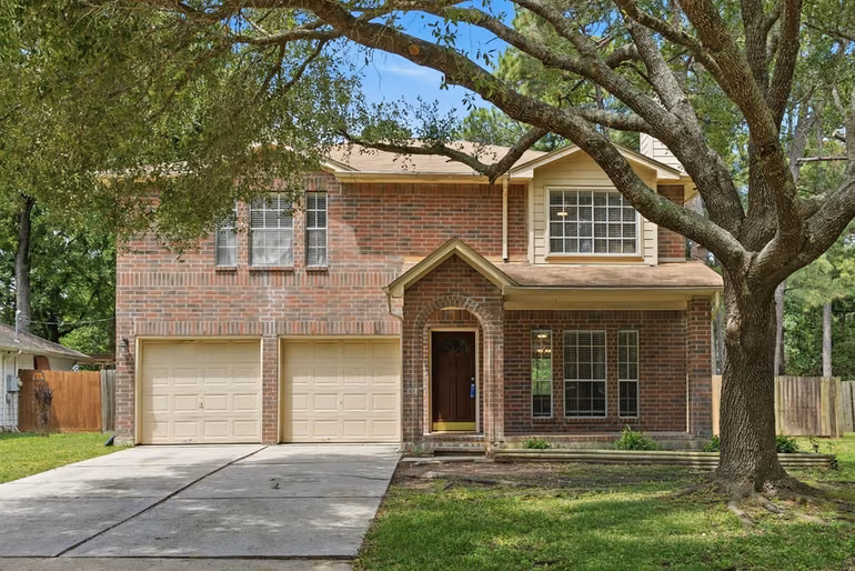 Photo 2 of 29003 Pine Forest Drive, Magnolia, TX