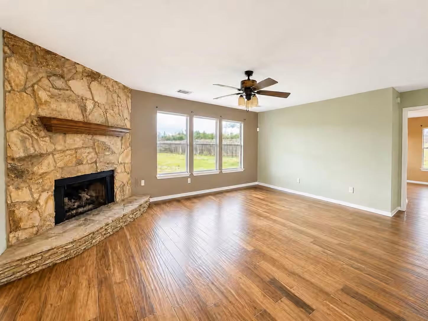Photo 6 of 19426 Wildoats Drive, Katy, TX