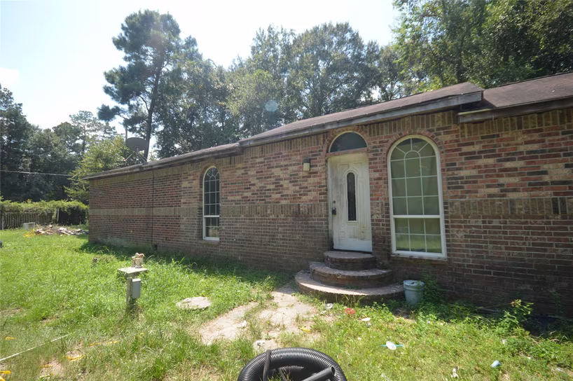 Photo of 25523 Cambridge Boulevard, New Caney, TX