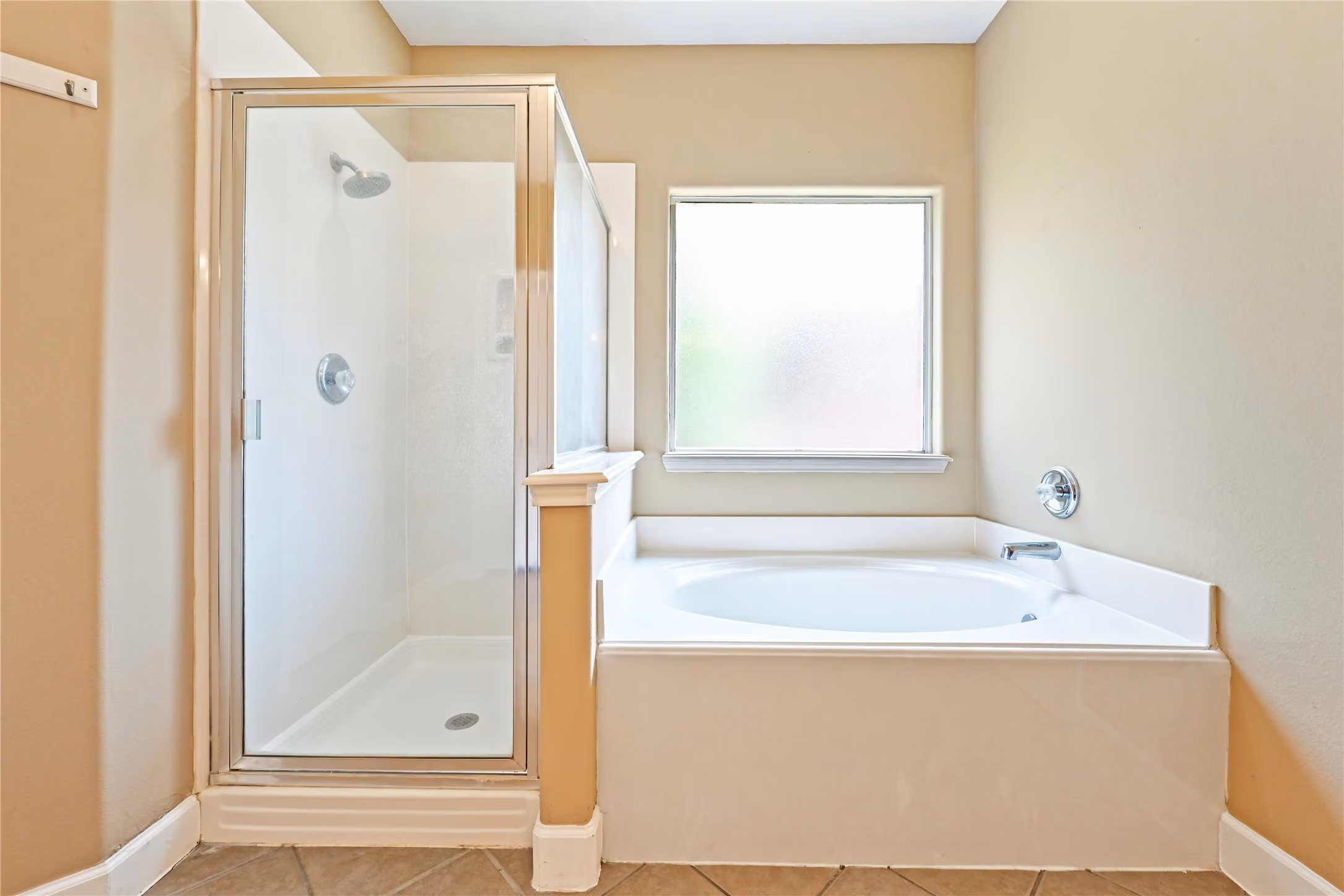 Photo 3 of 952 Crannog Way, Conroe, TX