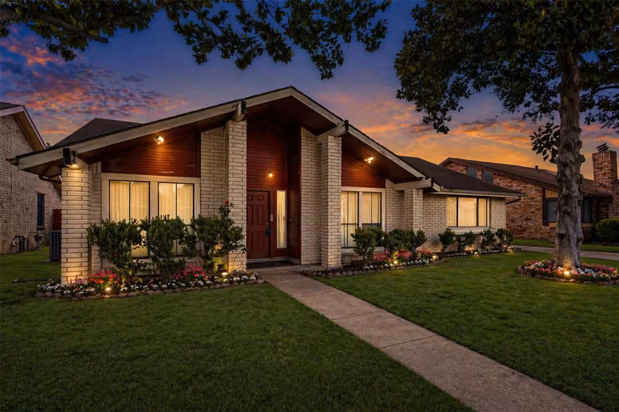Photo of 8611 Humphreys Drive, Houston, TX