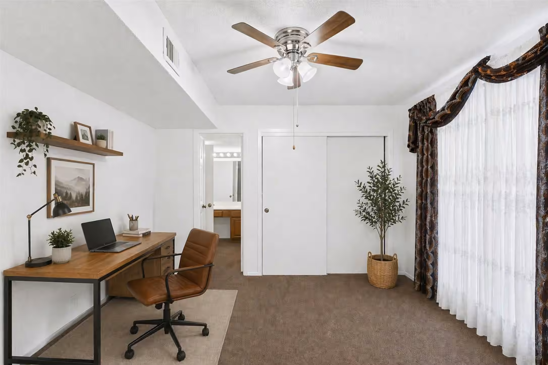 Photo 6 of 8611 Humphreys Drive, Houston, TX