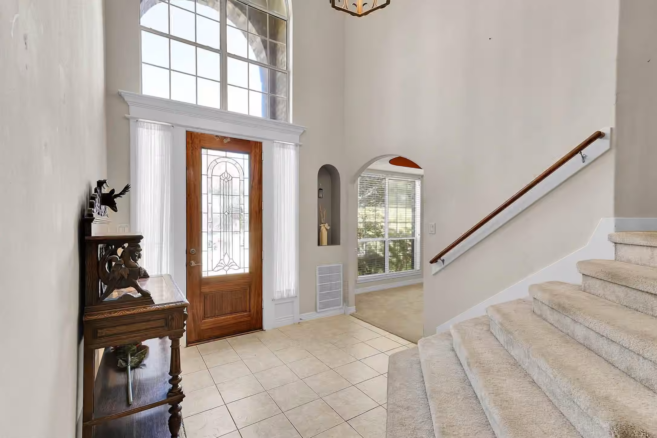 Photo 5 of 9822 El Chaco Street, Baytown, TX