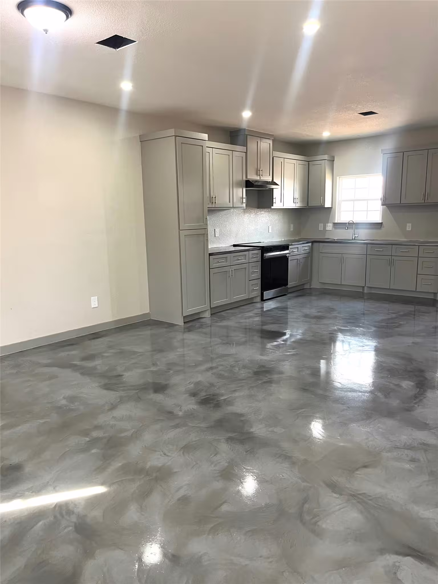 Photo 6 of 17539 Reno Road, Conroe, TX