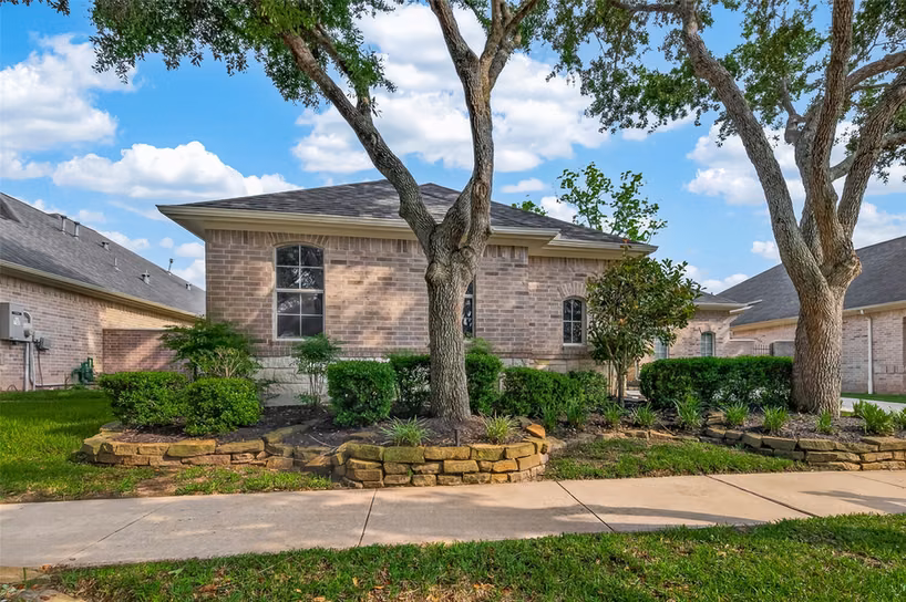 Photo 3 of 10106 Lost Hollow Lane, Missouri City, TX