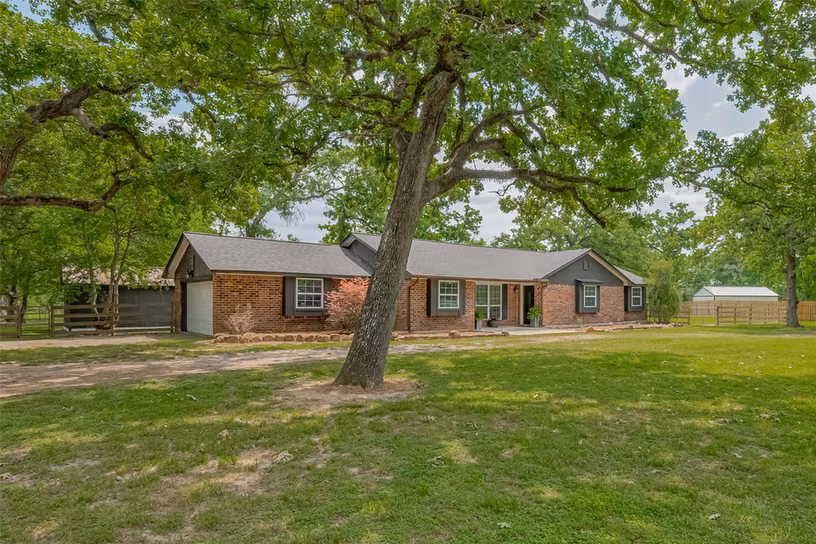 Photo 4 of 8 Riverwood Lane, Hempstead, TX