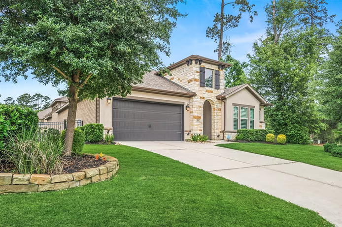 Photo 2 of 204 Bee Balm Court, Conroe, TX