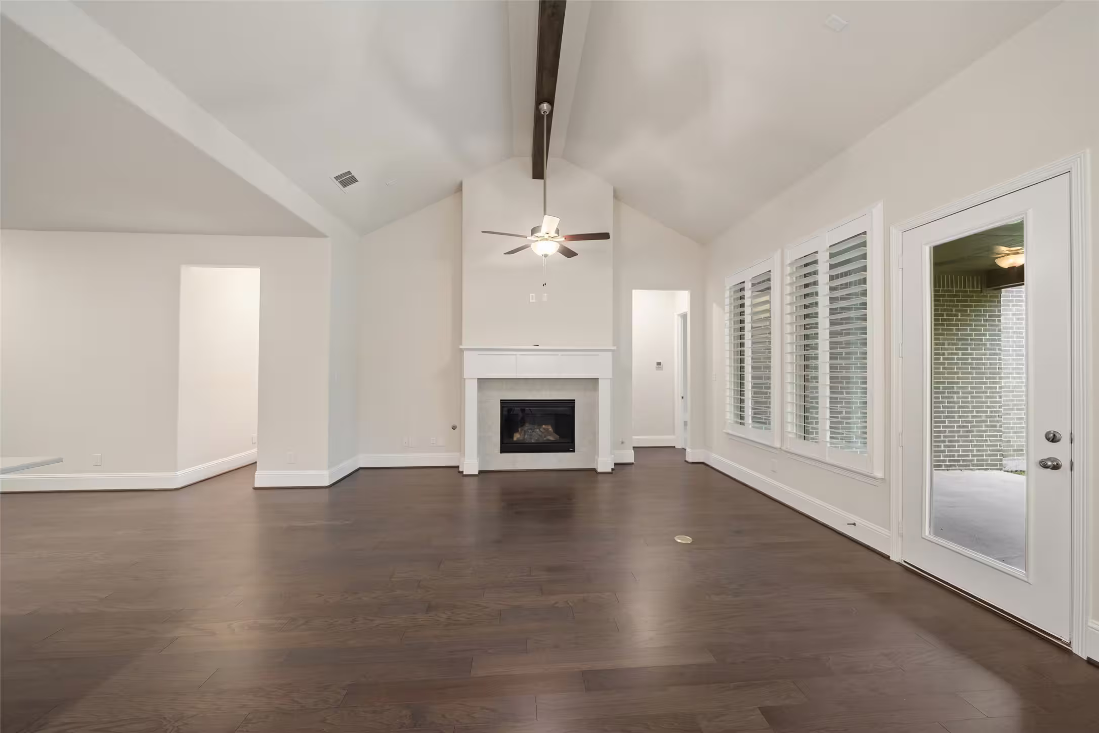 Photo 7 of 204 Bee Balm Court, Conroe, TX