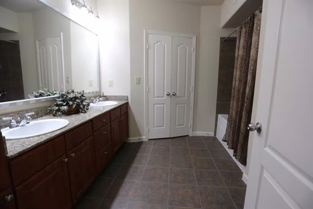 Photo 3 of 1711 Old Spanish Trail 310, Houston, TX