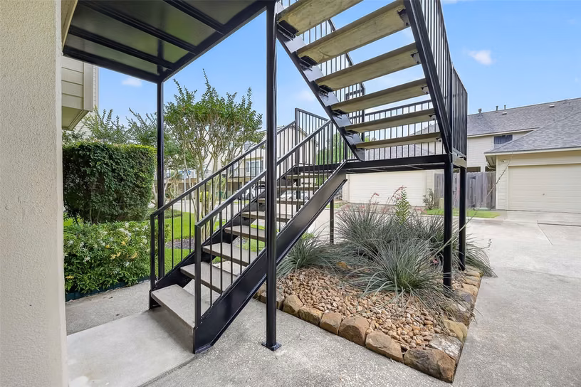 Photo 3 of 2020 Harbour Drive, Seabrook, TX