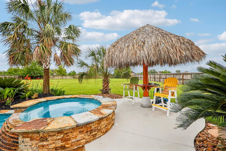 Photo 4 of 4410 Clearwater Road, Baytown, TX