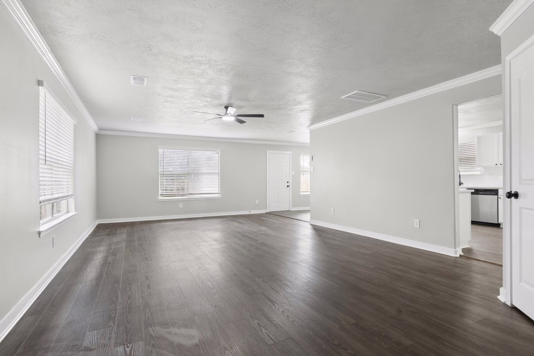 Photo 6 of 14211 Brunswick Point Lane, Houston, TX