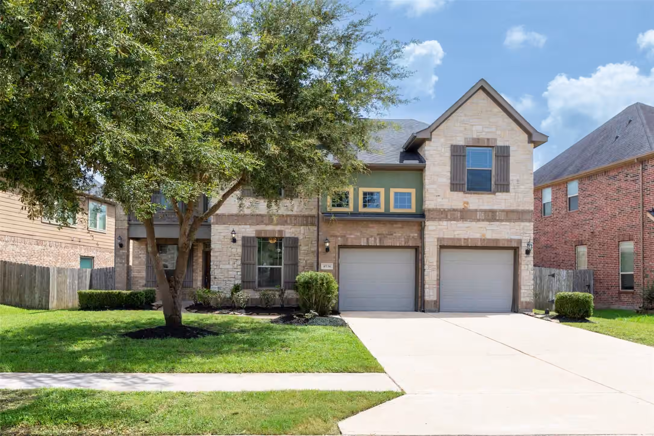 Photo of 4534 Montcliff Bend Lane, Sugar Land, TX