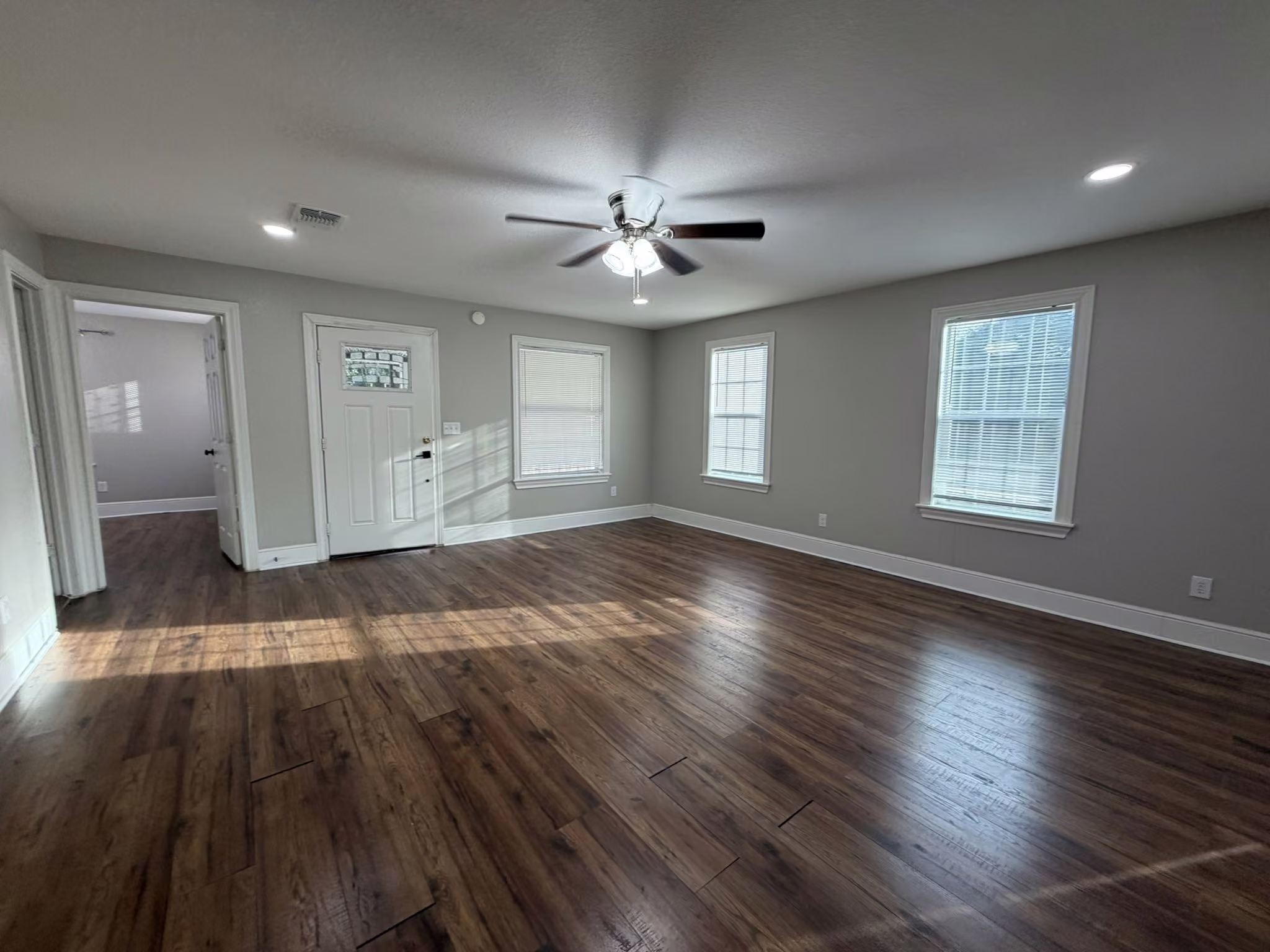 Photo 5 of 104 Mesquite Street, Louise, TX
