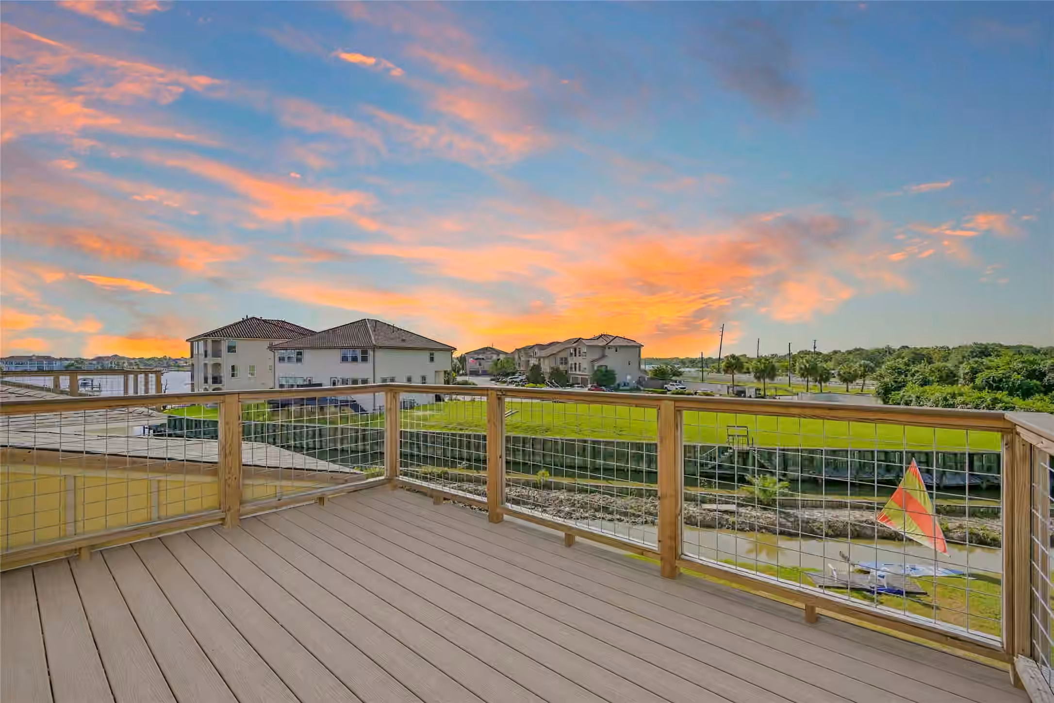 Photo 4 of 4436 Shady Lake Drive, Seabrook, TX
