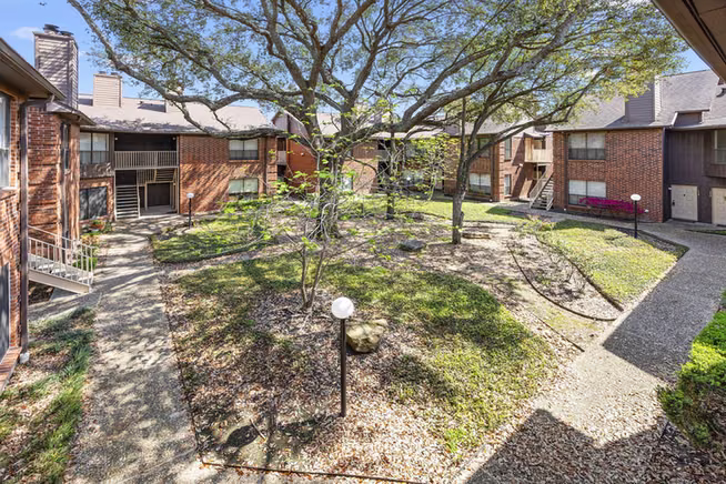 Photo 2 of 3100 Walnut Bend Lane 120, Houston, TX