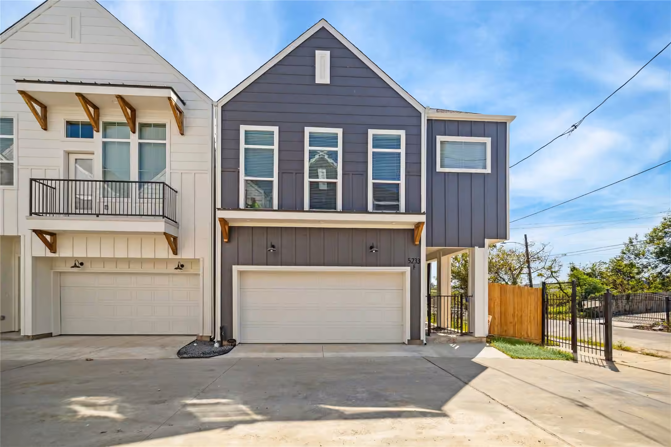 Photo 4 of 5221 Hillman Street A, Houston, TX