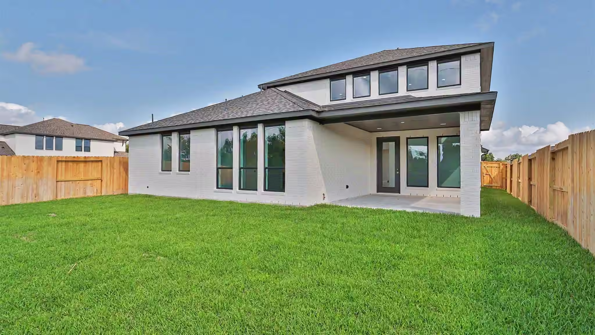 Photo 7 of 10914 Water Point Drive, Missouri City, TX