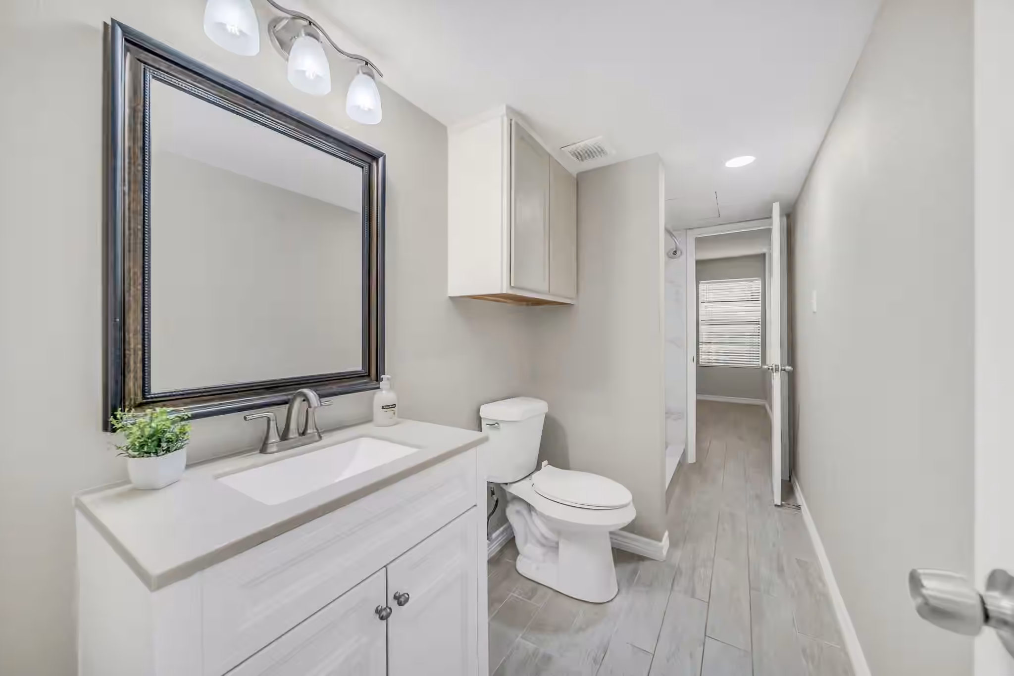 Photo 7 of 12900 Walden Road 505, Montgomery, TX