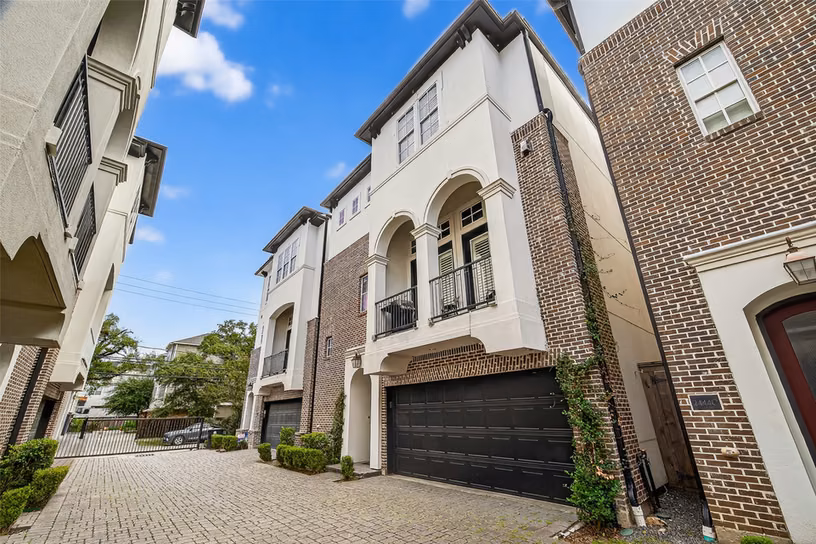 Photo of 2444 Charleston Street B, Houston, TX 77021