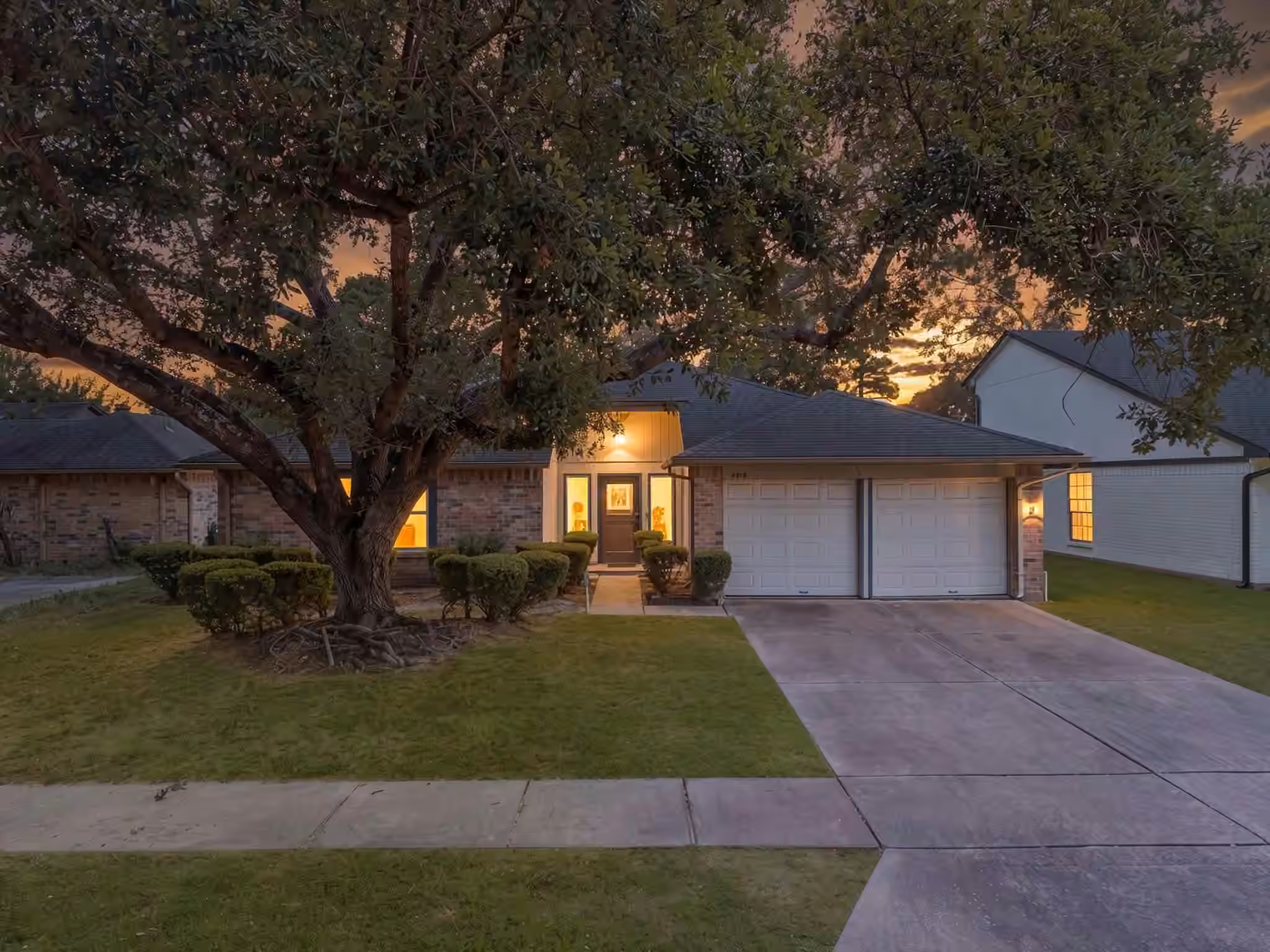 Photo of 4918 Bridgemont Lane, Spring, TX