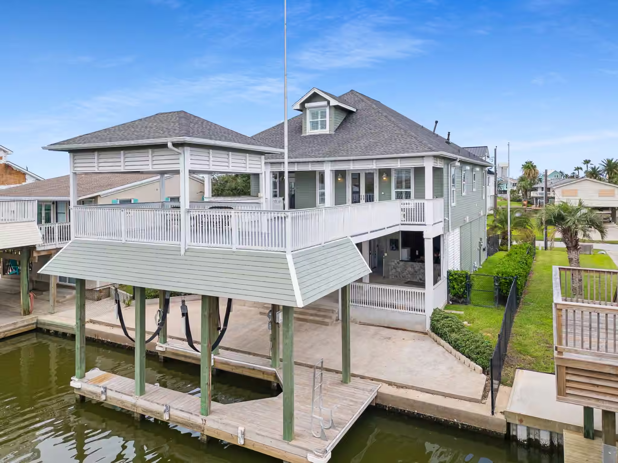 Photo of 16530 Tampico Way, Jamaica Beach, TX 77554