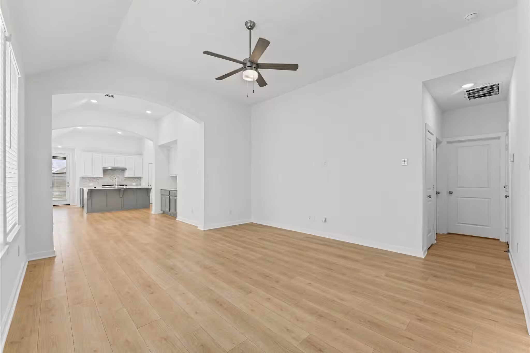 Photo 6 of 5110 Sistine Drive, Manvel, TX