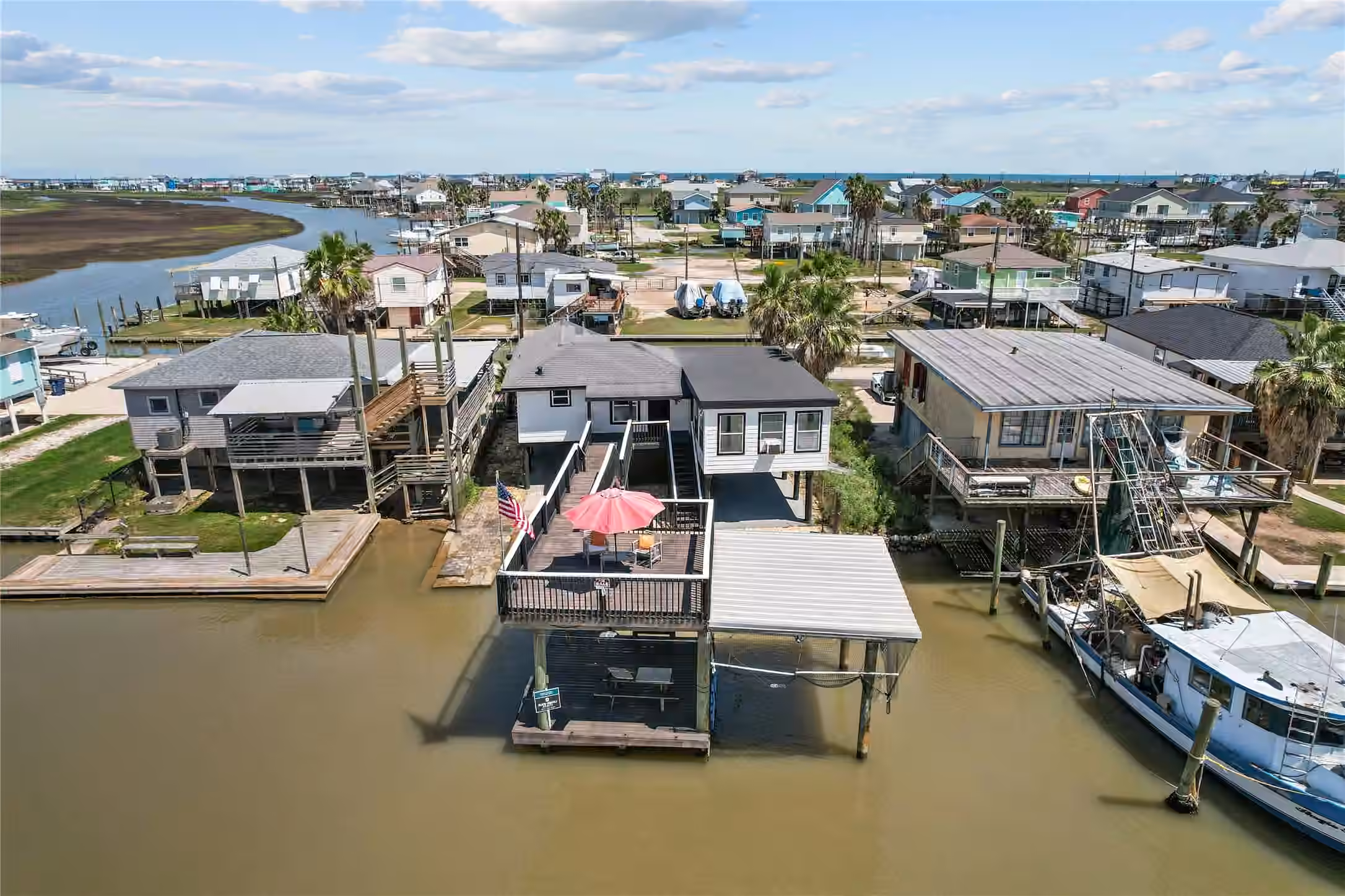 Photo 3 of 347 Bonito Lane, Surfside Beach, TX