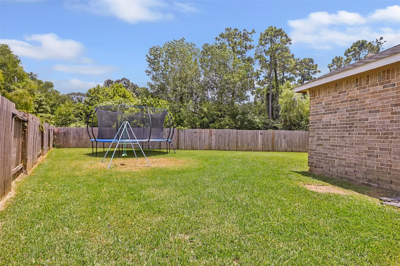 Photo 7 of 16519 River Wood Court, Crosby, TX