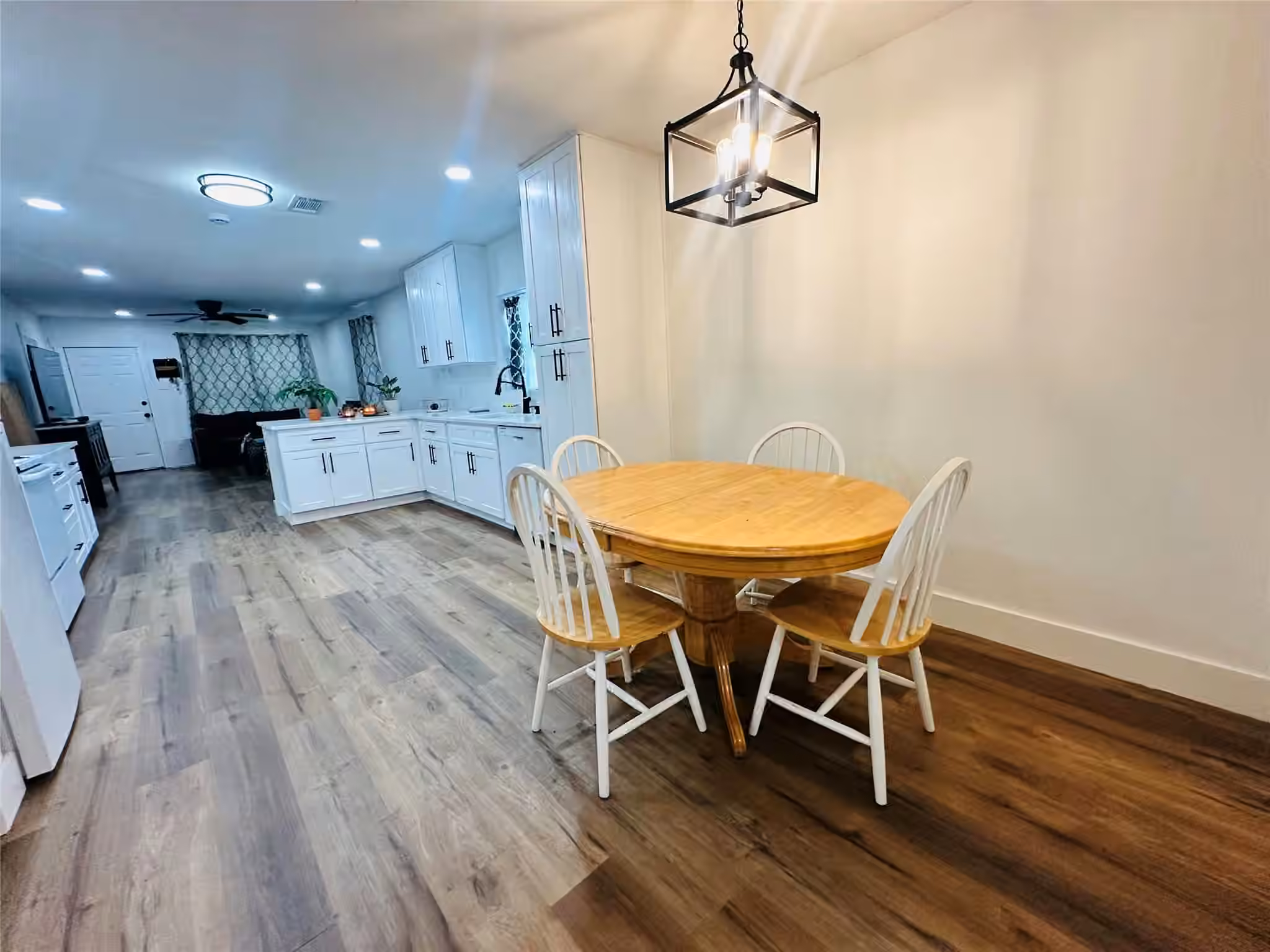 Photo 5 of 2216 New Jersey Street, Baytown, TX