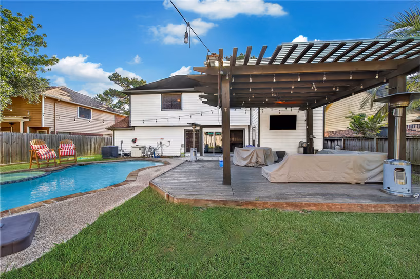 Photo 3 of 21407 Deerhaven Drive, Spring, TX