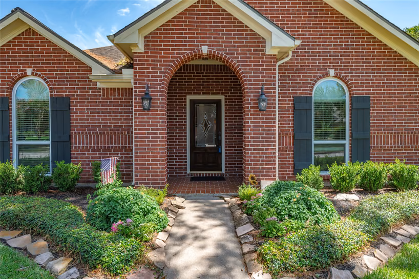 Photo 6 of 803 Hackberry Lane, Friendswood, TX