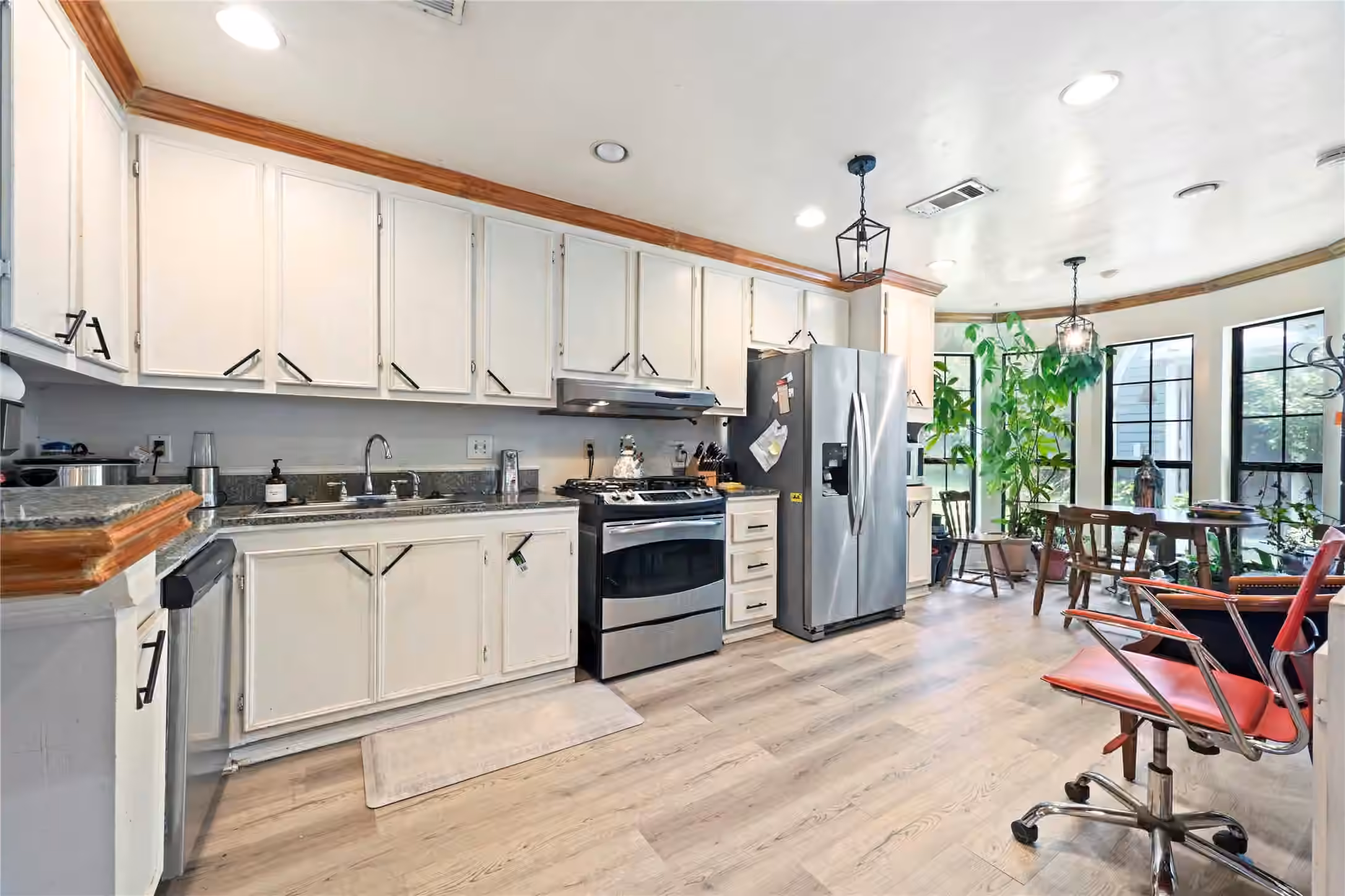 Photo 2 of 12410 Palmbeach Street, Houston, TX