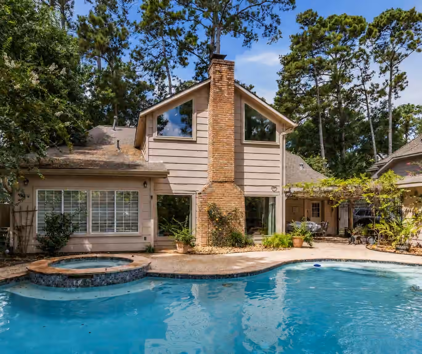 Photo 7 of 15018 Rose Cottage Drive, Houston, TX