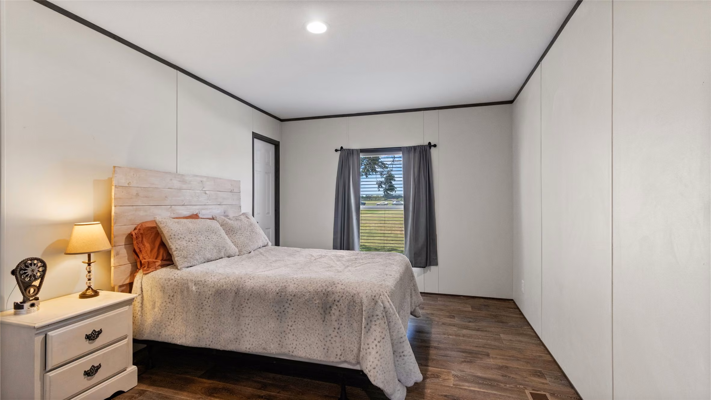 Photo 6 of 2422 Minks Road, Wallis, TX