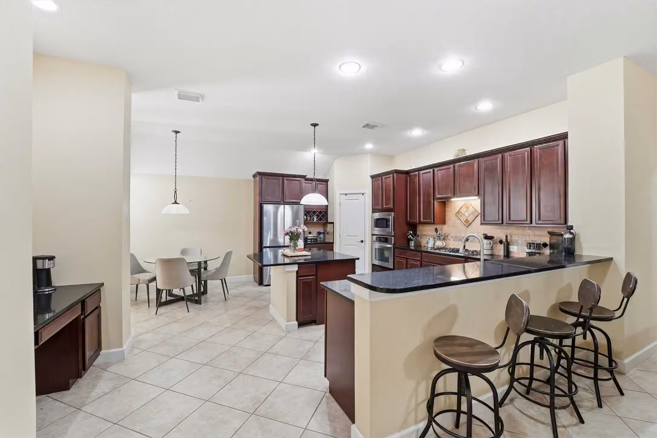 Photo 7 of 8519 Crescent Valley Lane, Humble, TX