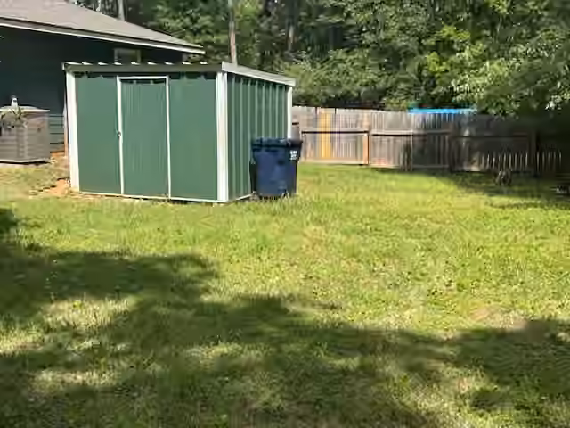 Photo 3 of 10440 Royal Adrian Drive, Conroe, TX