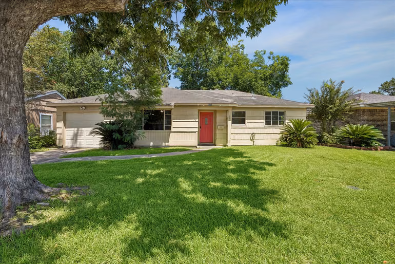 Photo of 205 Tilden Drive, Pasadena, TX 77506