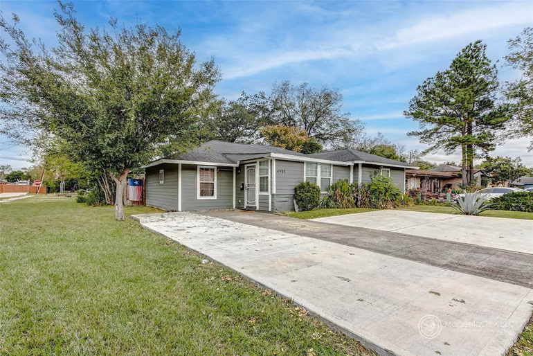 Photo 3 of 4903 Cosby Street, Houston, TX