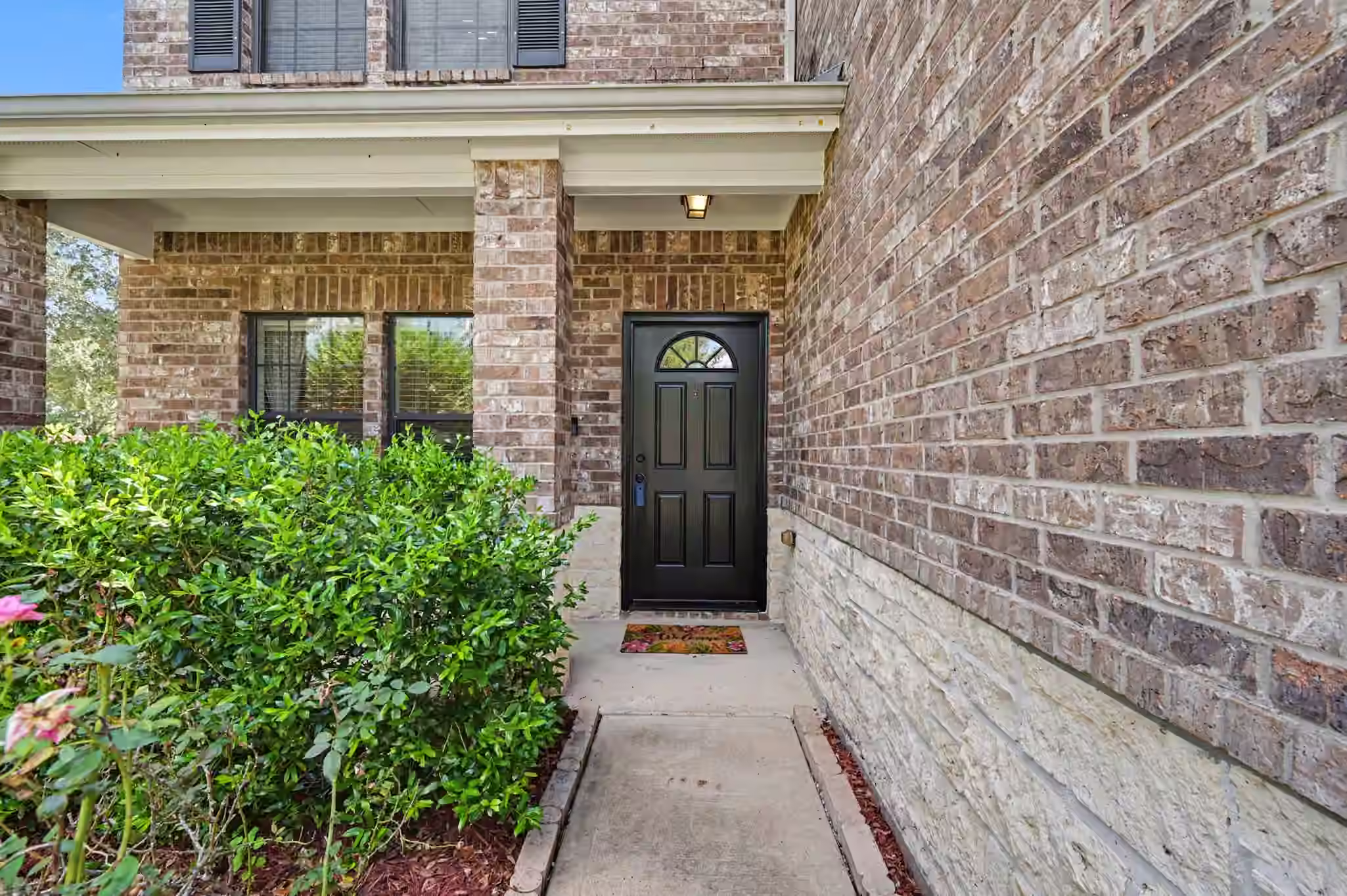 Photo 4 of 23510 Virginia Pine Drive, Tomball, TX