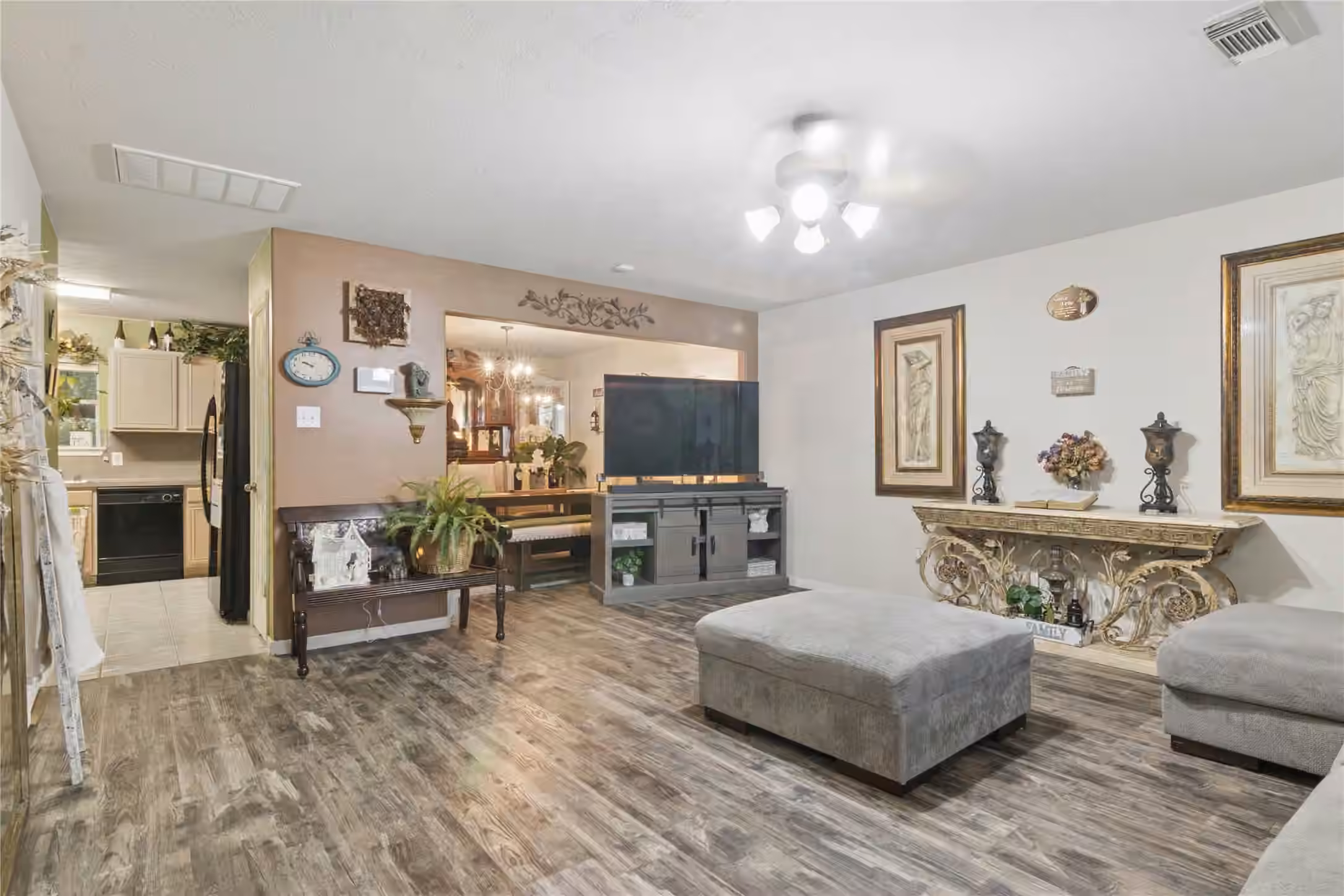 Photo 2 of 7806 Tamora Lane, Pasadena, TX