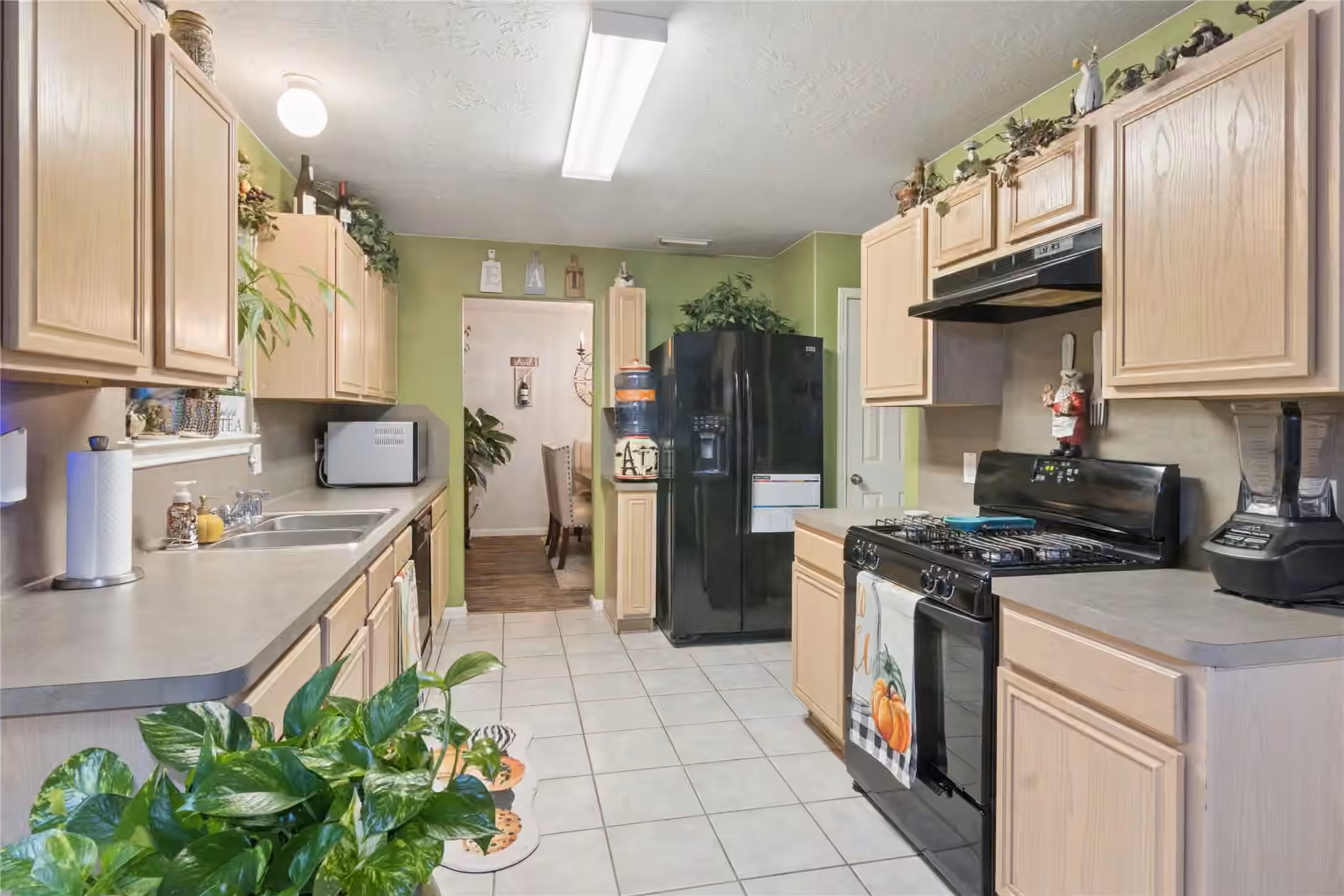 Photo 6 of 7806 Tamora Lane, Pasadena, TX