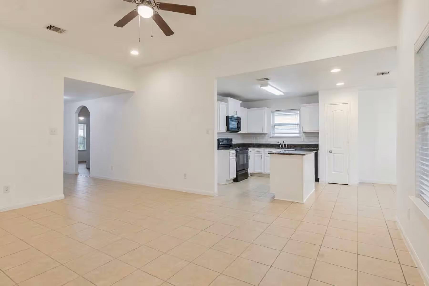 Photo 7 of 5103 Cottage Creek Lane, Rosenberg, TX